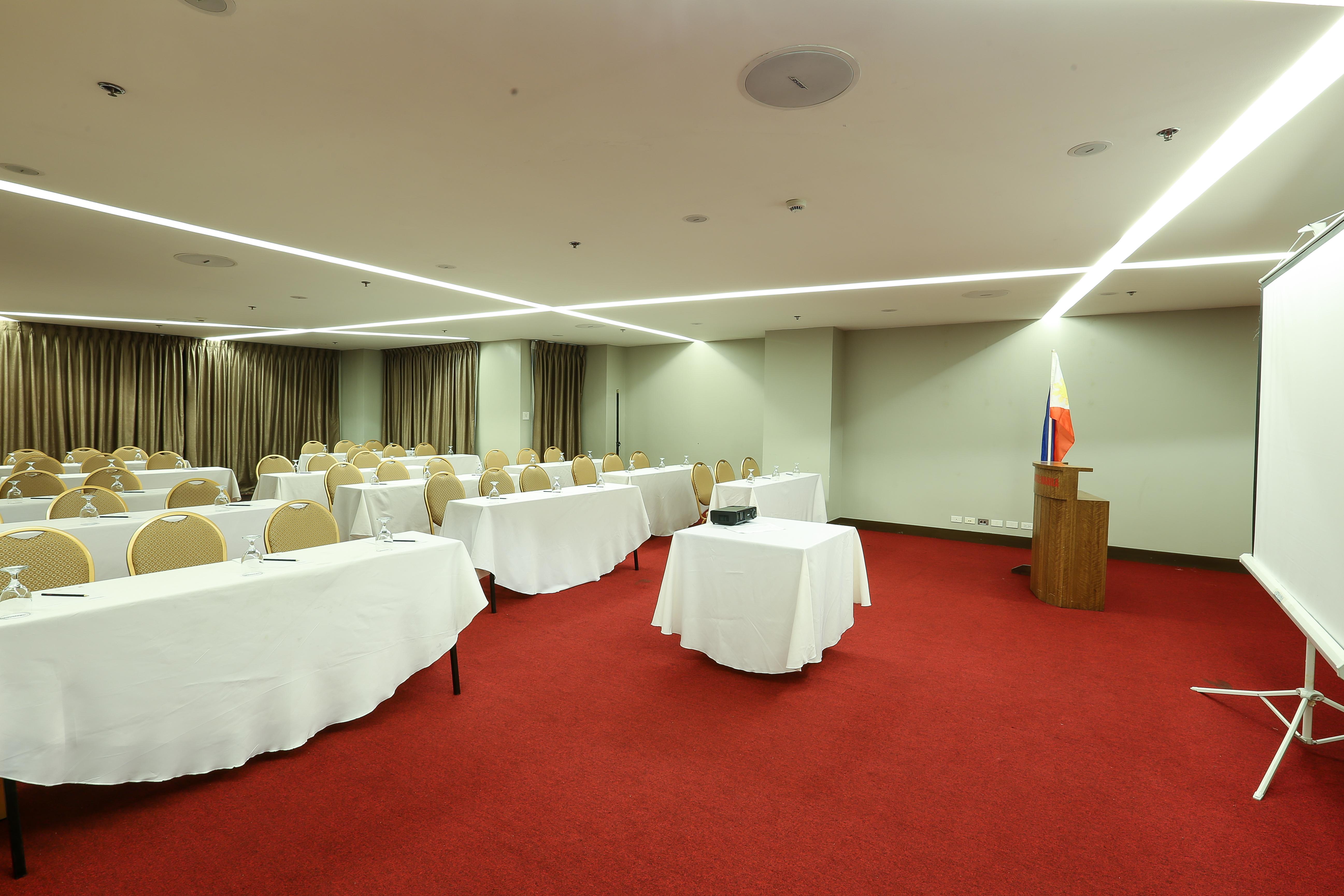 Armada Hotel Manila Ngoại thất bức ảnh