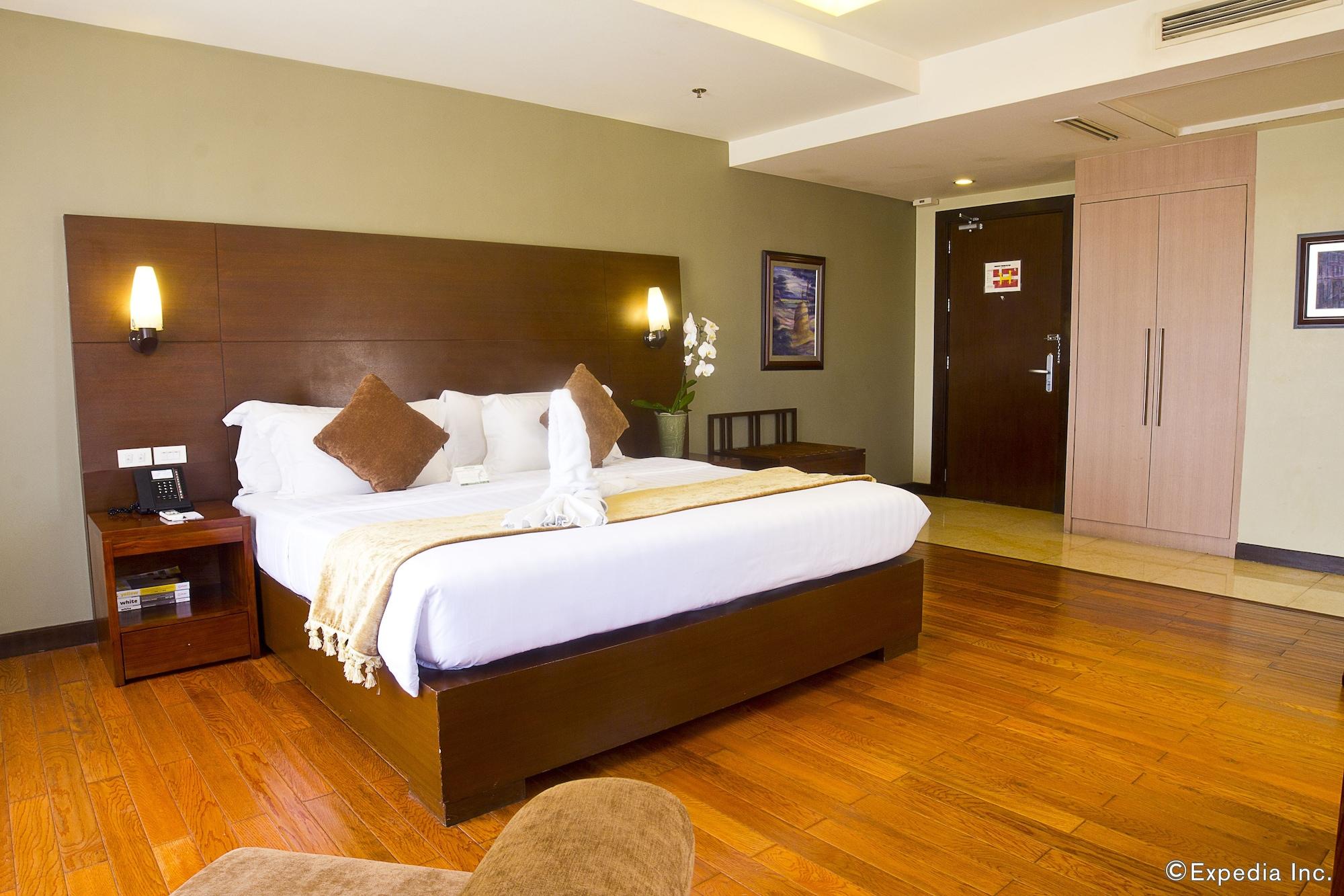 Armada Hotel Manila Ngoại thất bức ảnh