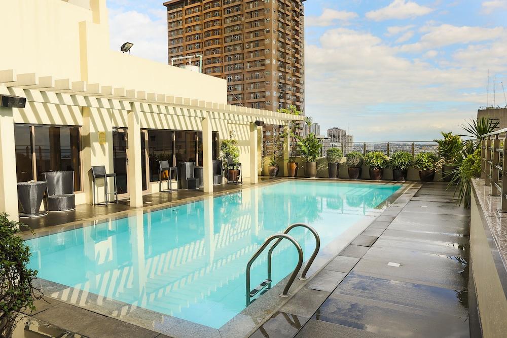 Armada Hotel Manila Ngoại thất bức ảnh