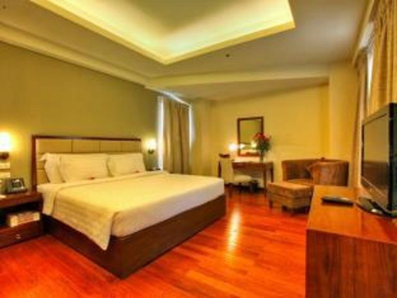 Armada Hotel Manila Ngoại thất bức ảnh