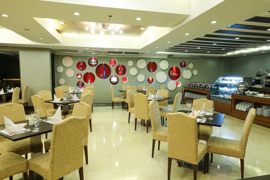 Armada Hotel Manila Ngoại thất bức ảnh