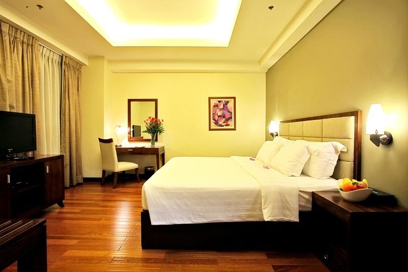 Armada Hotel Manila Ngoại thất bức ảnh