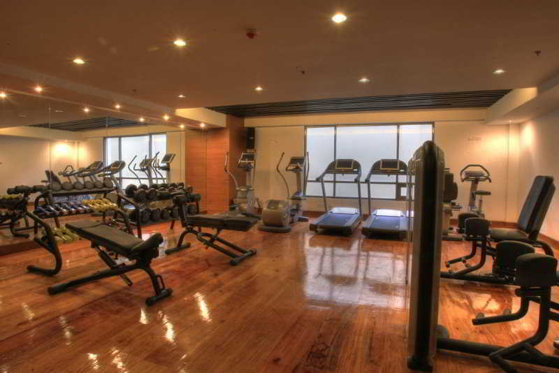 Armada Hotel Manila Ngoại thất bức ảnh